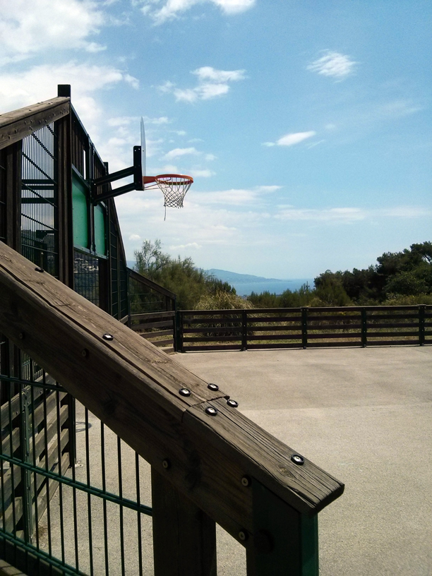 Entre deux vols, c'est l'heure du Basket