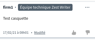 Un message avec une grosse casquette, vue sur mobile. Le pseudo et la casquette prennent quasiment tout l'espace disponible.